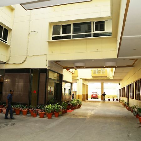Hotel Panchratan 하이데라바드 외부 사진